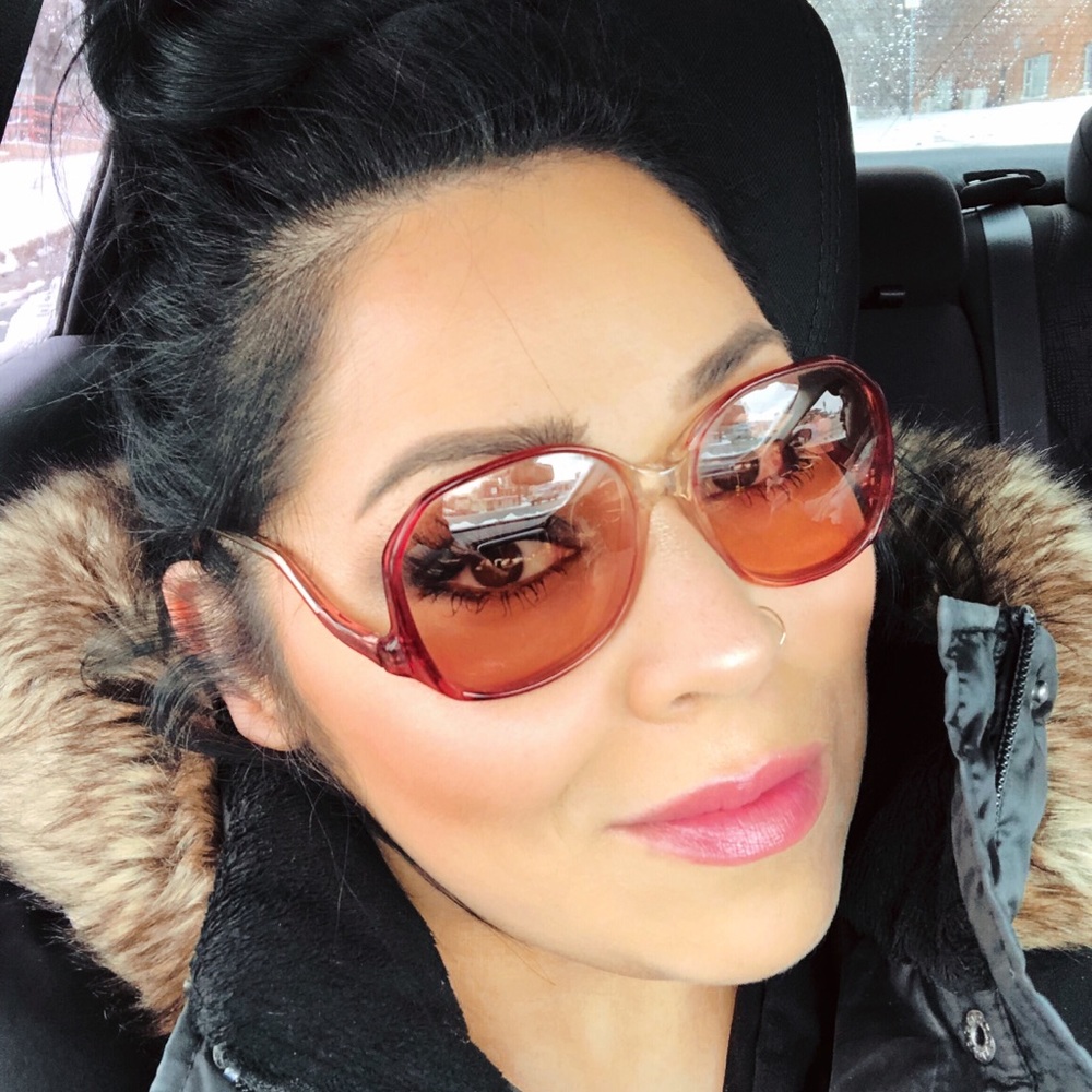 Vintage Sunglasses 🌞